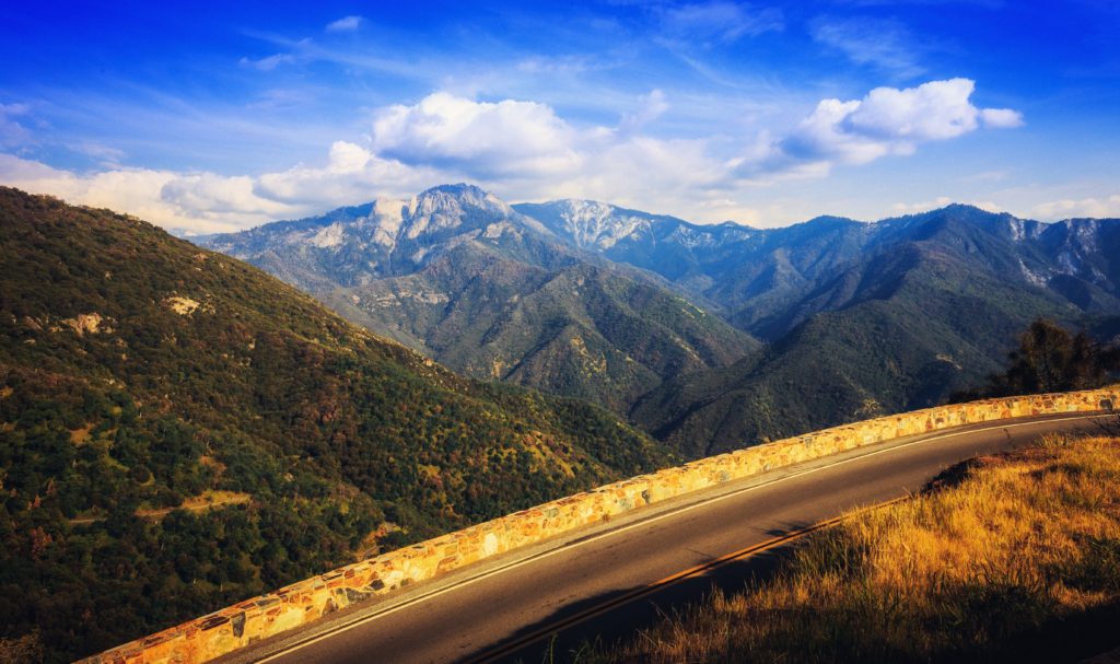 Ultimate Drives - Scenic Driving Roads App with the best drives in the US