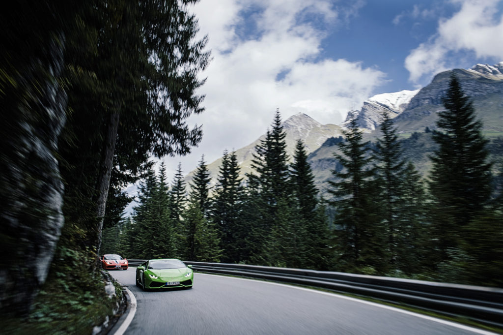 Scenic Drives in the Alps - Lamborghini and Ferrari 